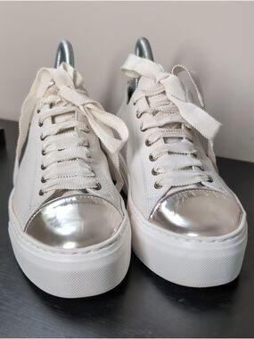 AGL Mollie Cap Toe Leather Platform Sneakers Italy Size 39